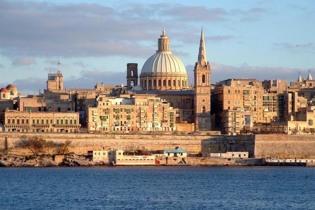 Modern Apartment In The Best Area Of Sliema Exterior photo
